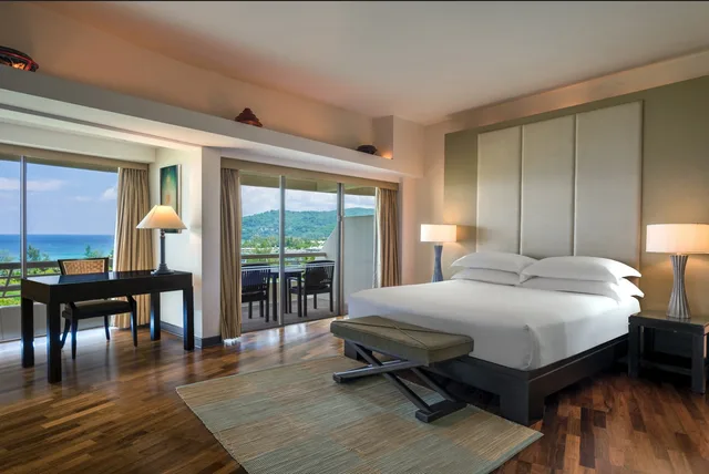 جناح تنفيذي، Pullman Phuket Karon Beach Resort 1/3