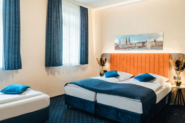 غرفة ثلاثية، Centrum Hotel Commerz am Bhf Hamburg Altona 2/10