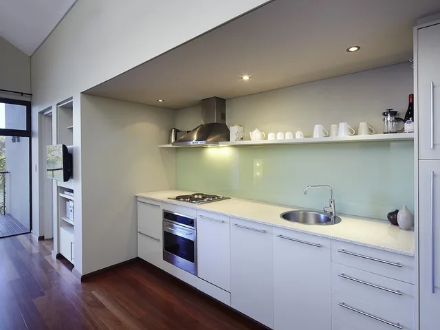 1 Bedroom, Double Bed, Lake View, Pullman Bunker Bay Resort Margaret River Region 5/5