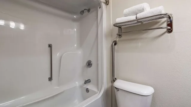 غرفة بسرير كينج، Best Western North Attleboro / Providence Beltway 9/9