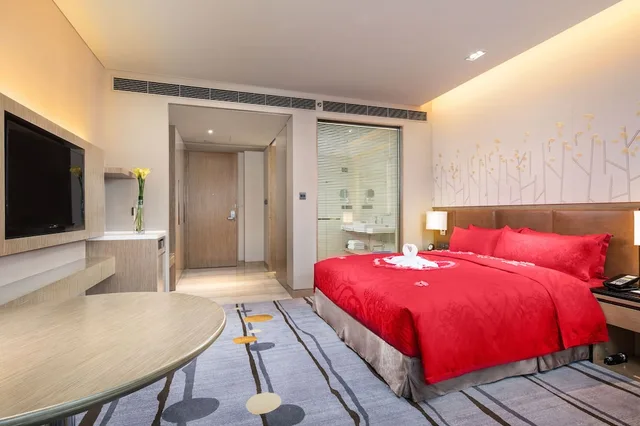 غرفة قياسية بسرير كينج في طابق مرتفع، Holiday Inn Shaoguan Downtown Hotel 7/9