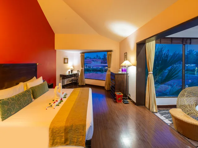 جناح رئاسي بمسبح خاص، O Hotel Goa, Candolim Beach 4/7