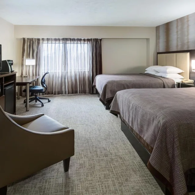 Room, Double Bed, West Wing، Park Place Hotel 2/3