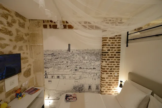 Sweet, Garden, Apartment, Twin Beds, 2 Sofa، Les Patios Du Marais 4/6