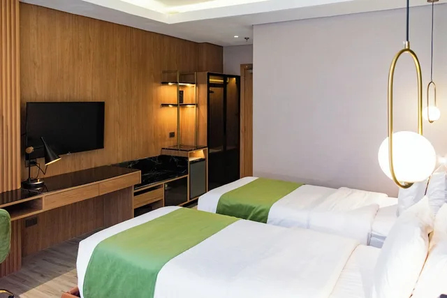 غرفة قياسية بسريرين منفصلين، Ironwood Hotel 2/2