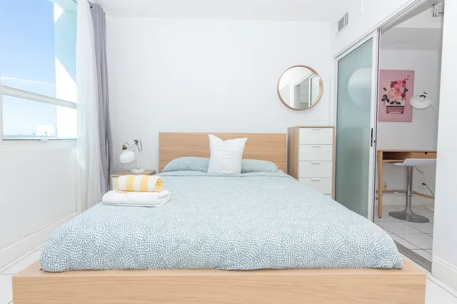 Premier, Studio, Suite, Girasole Apartments 5/10