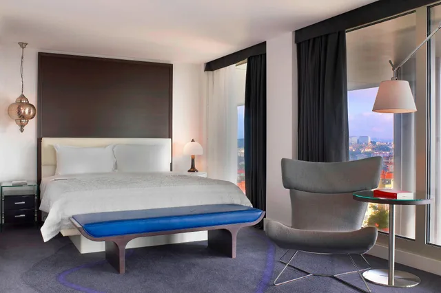 لوفت، Le Meridien Istanbul Etiler 1/5