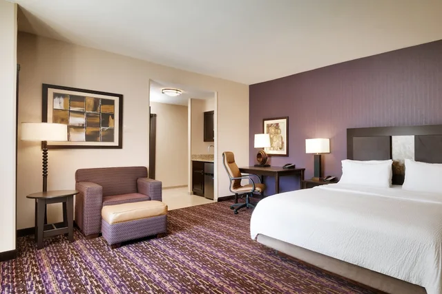 جناح بسرير كينج وسرير بطابقين بغرفة نوم واحدة، Holiday Inn Express And Suites Billings 1/1