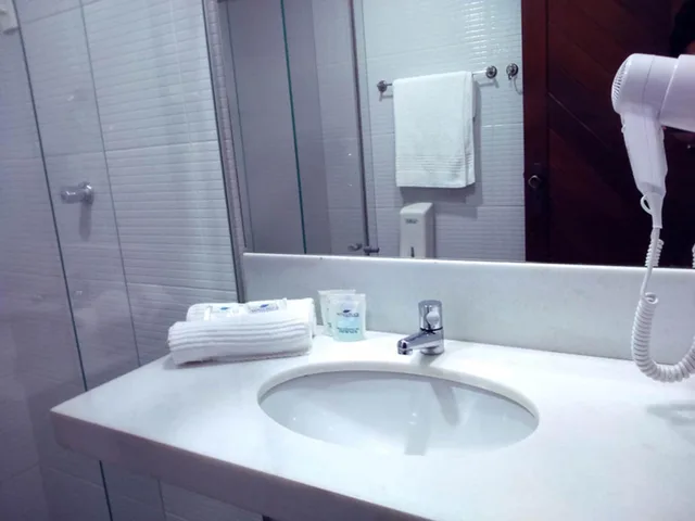 غرفة رباعية، MONZA PALACE HOTEL 4/4