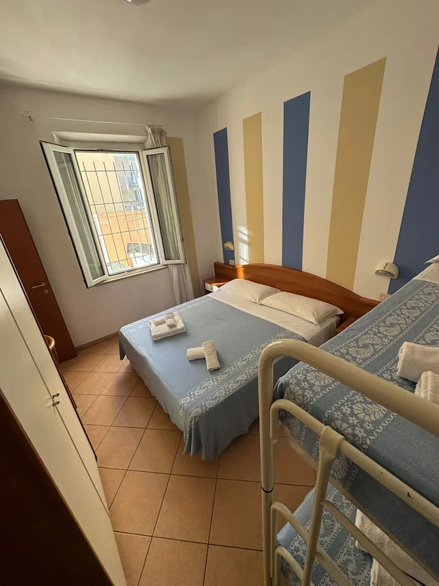 Smart, Budget, Double and Bunk Bed، Hotel Villa Caterina 1/5