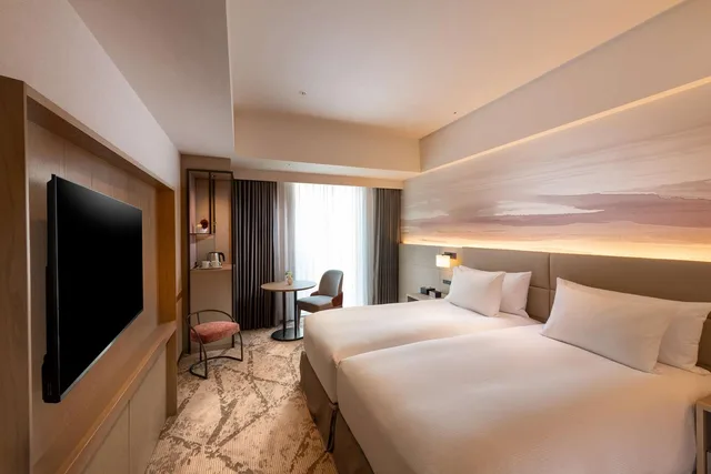 غرفة بسريرين منفصلين، DoubleTree by Hilton Toyama 2/4