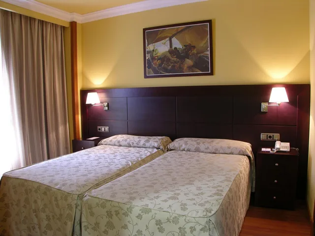 غرفة بسريرين منفصلين، Hotel Ii Castillas Avila 2/6