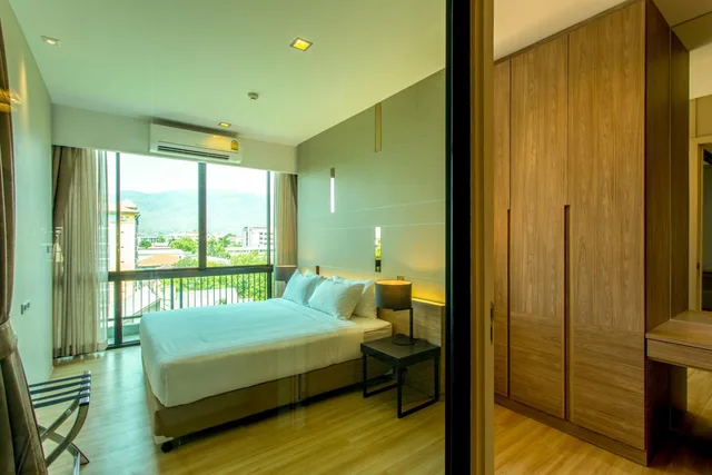 Grand, City, Suite, HYDE PARK CHIANGMAI 6/9
