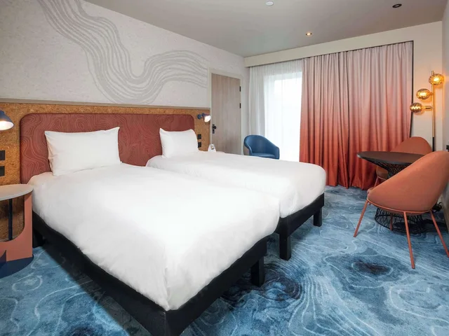 غرفة سوبيريور بسريرين منفصلين بمطبخ صغير لذوي الإعاقة، ibis Styles Burton On Trent 1/5