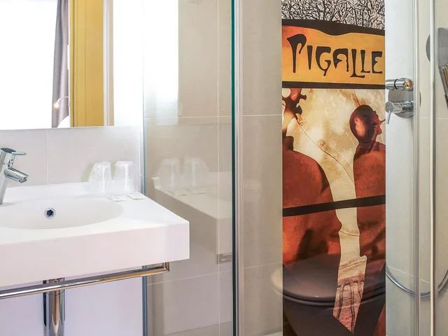 غرفة كلاسيكية بسرير كوين، Mercure Paris Pigalle Sacre Coeur 6/7