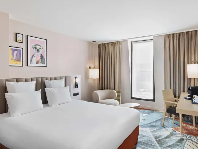 غرفة بسرير مزدوج بإطلالة، MERCURE AMIENS CATHEDRALE 1/6