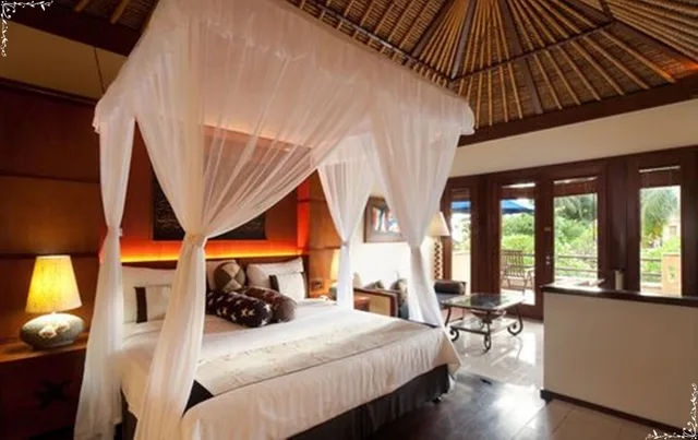 Duplex, Lagoon, Club, Family, Villa, King and Twin Beds, Hot Tub, with Pool، Pool Villa Merumatta Senggigi 1/10