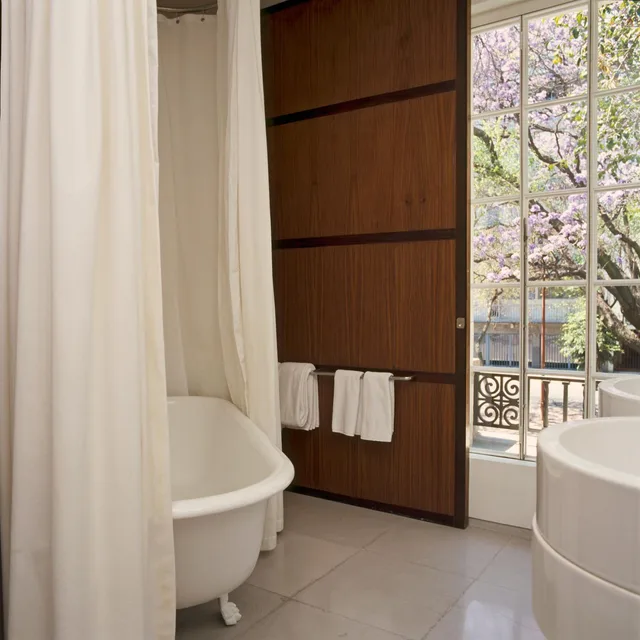 جناح بشرفة، Condesa Df 1/1