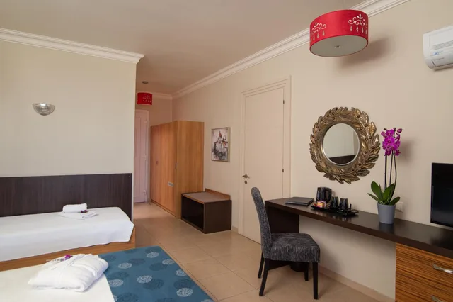 غرفة سوبيريور بإطلالة على البحر، Sunrise Resort 4/6