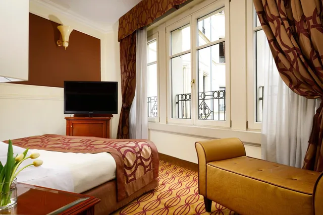جناح عائلي، Grand Visconti Palace Hotel 5/6
