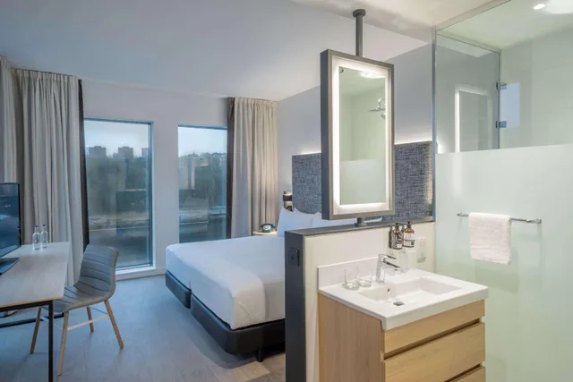 Connecting, Innside, River View، INNSIDE Newcastle 3/3