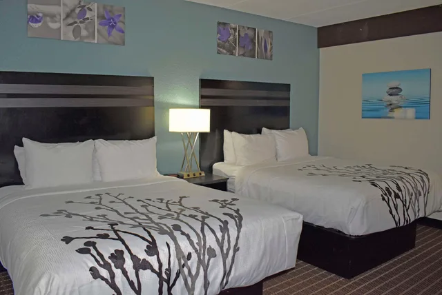 غرفة رباعية بسريرين كوين، Sleep Inn & Suites West Knoxville 6/10