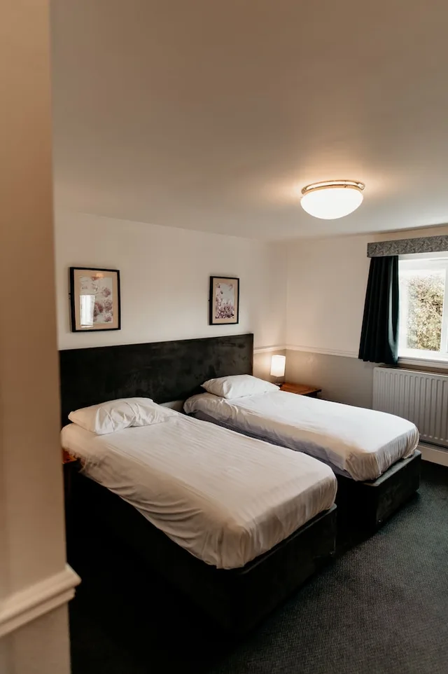 غرفة بسرير كينج، Oak Farm Hotel 6/8