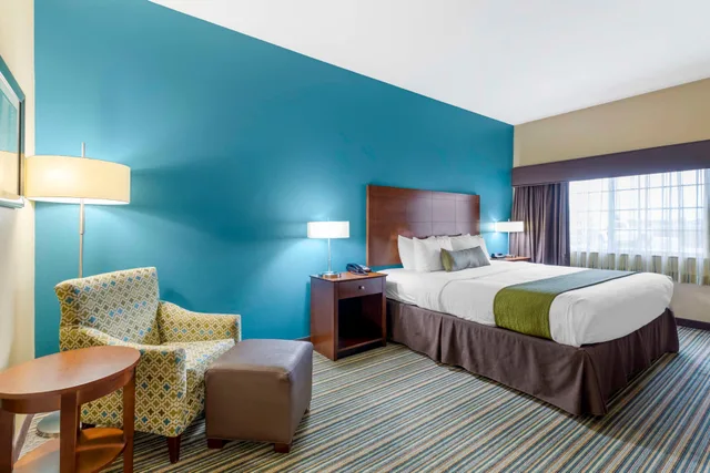غرفة، Best Western Plus Patterson Park Inn 5/7