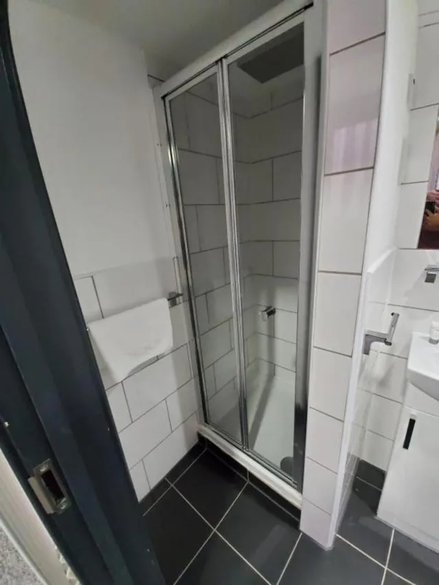 Suite, 2 Double Beds, Balcony, Trivelles Regency Nottingham 7/7