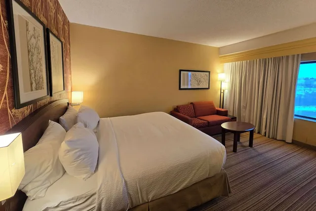غرفة قياسية بسرير كينج، Country Inn & Suites by Radisson, Convention Center 1/10