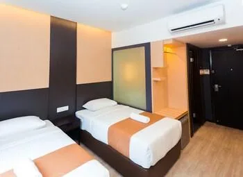 Superior, Executive, Icon Hotel 1/2