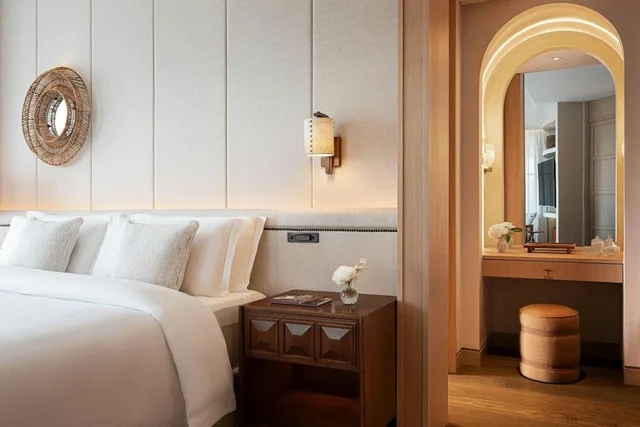 1 Bedroom, Royal, Penthouse Suite, King Bed, Sea Front, Main Building, Top Floor، St Regis Mardavall Mallorca Resort 3/5