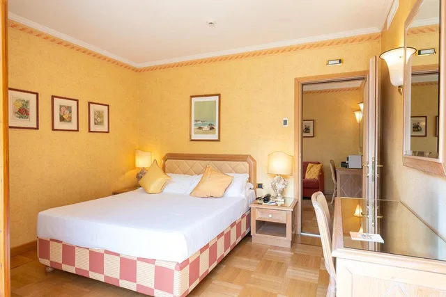 Family Suite, Villa, King Bed، Park Hotel Villa Ariston 2/3