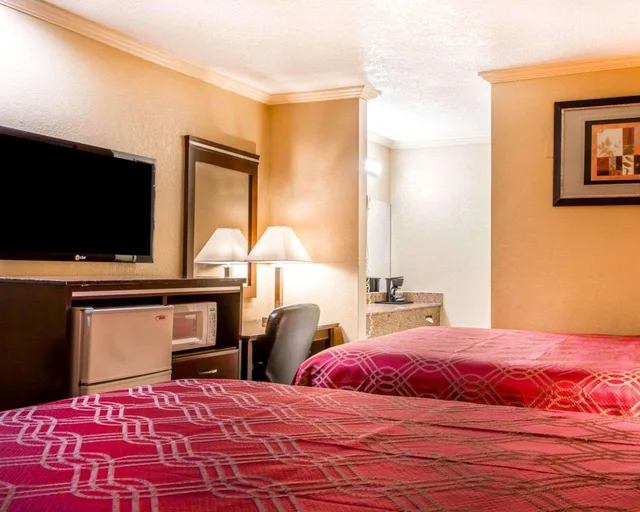 غرفة بسريرين كوين، Rodeway Inn Lemon Grove San Diego East 4/9