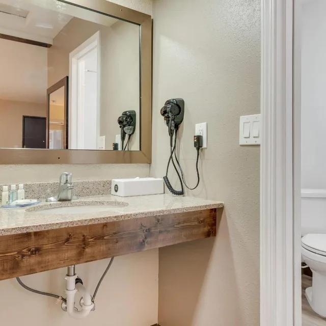 غرفة بسريرين مزدوجين، Suburban Studios Near Mesa Verde 7/8