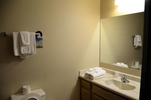 جناح بسرير كوين بمطبخ، Days Inn by Wyndham Luray Shenandoah 8/10