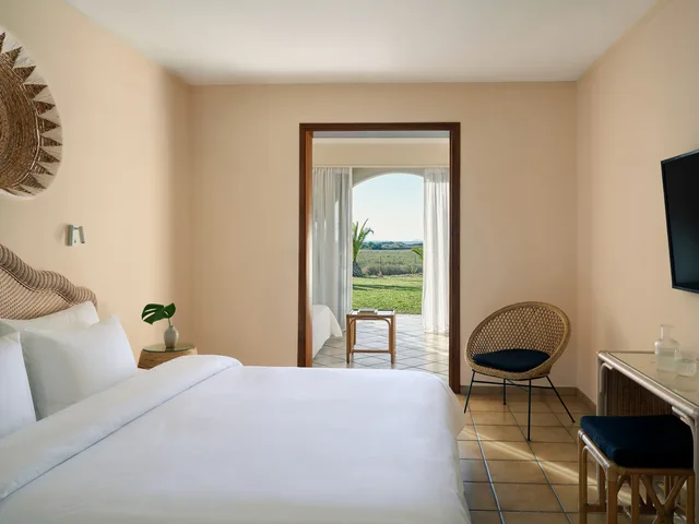 Family, Cabana, Lateral Side Sea View، Grecotel Casa Paradiso 3/7