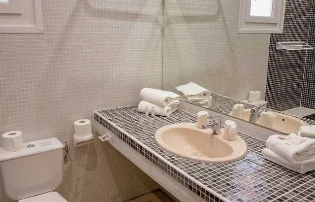 Room, Twin Beds, No Sea View, Annex، Grand Hotel Du Lido 6/10