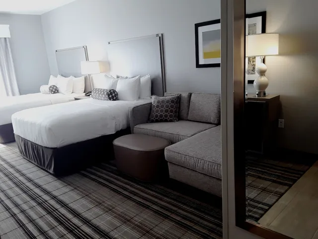جناح بسريرين كوين بمطبخ صغير، Hawthorn Suites by Wyndham Loveland 4/7