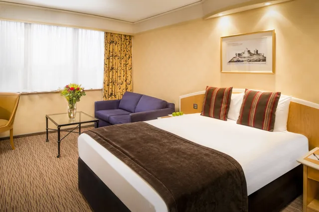 غرفة قياسية بسرير كوين، Copthorne Hotel Slough-Windsor 5/7