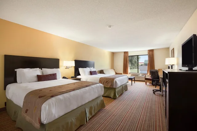 غرفة بسرير كوين لذوي الإعاقة، Ramada by Wyndham Wisconsin Dells 1/1