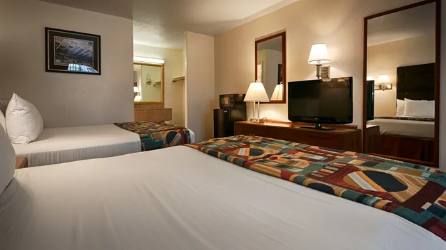 غرفة بسريرين كوين، Best Western Colorado River Inn 4/6