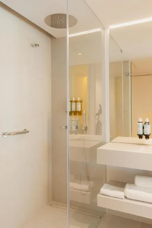 Master, Suite, King Bed، Lumen Hotel and The Lisbon Light Show 6/10
