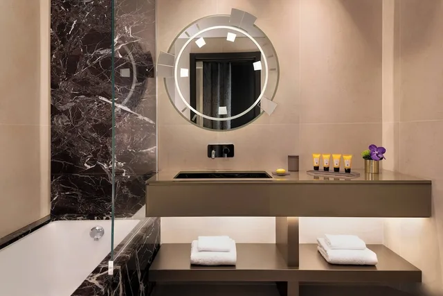 جناح بسرير كينج بغرفة نوم واحدة، The Pantheon Iconic Rome Hotel, Autograph Collection 8/10