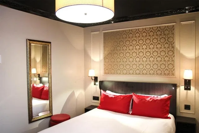 غرفة كلاسيكية بسرير مزدوج، Hotel Le Montmartre Saint Pierre 4/9