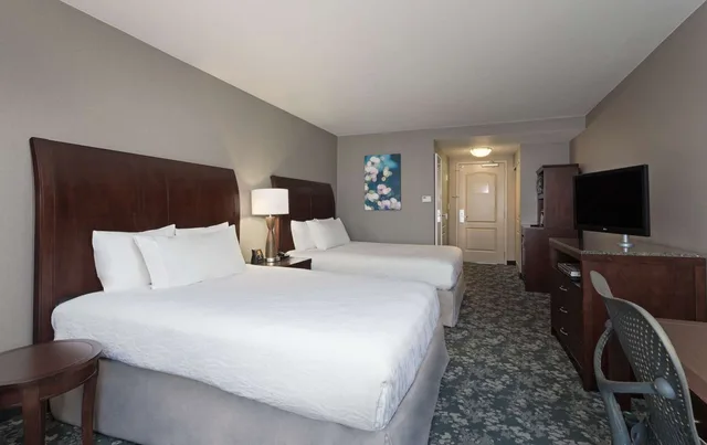 غرفة بريميوم بسريرين كوين، Hilton Garden Inn Annapolis 1/3