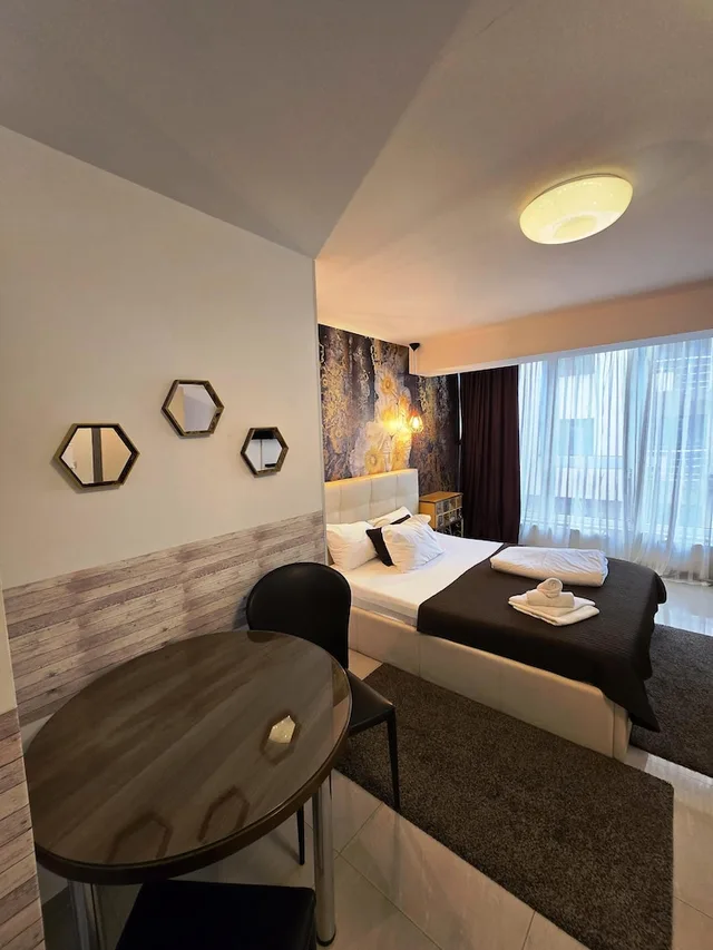 استوديو بسريرين كوين، Decebal Residence Apartments 5/9