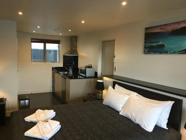 استوديو كبير بمطبخ صغير في الطابق الأرضي لذوي الإعاقة، Autoline Motel 3/4