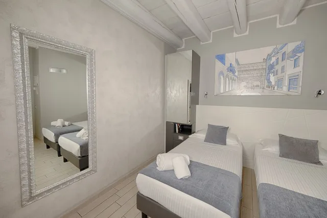 غرفة قياسية بسريرين منفصلين في الملحق، Albergo Fontana 5/7