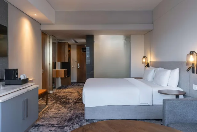 جناح جونيور، Radisson Hotel Cape Town Foreshore 7/10